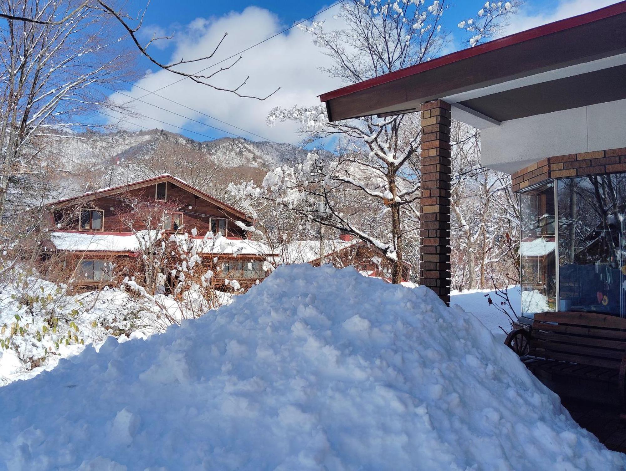 Snowfall Meteor 飛雪流星 카미노야마 외부 사진
